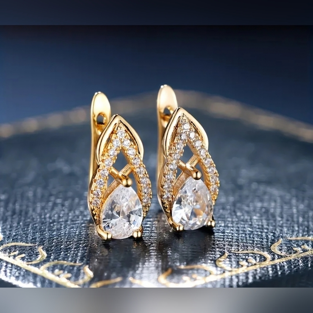 Elegant Gold and Silver Teardrop Earrings NEW!